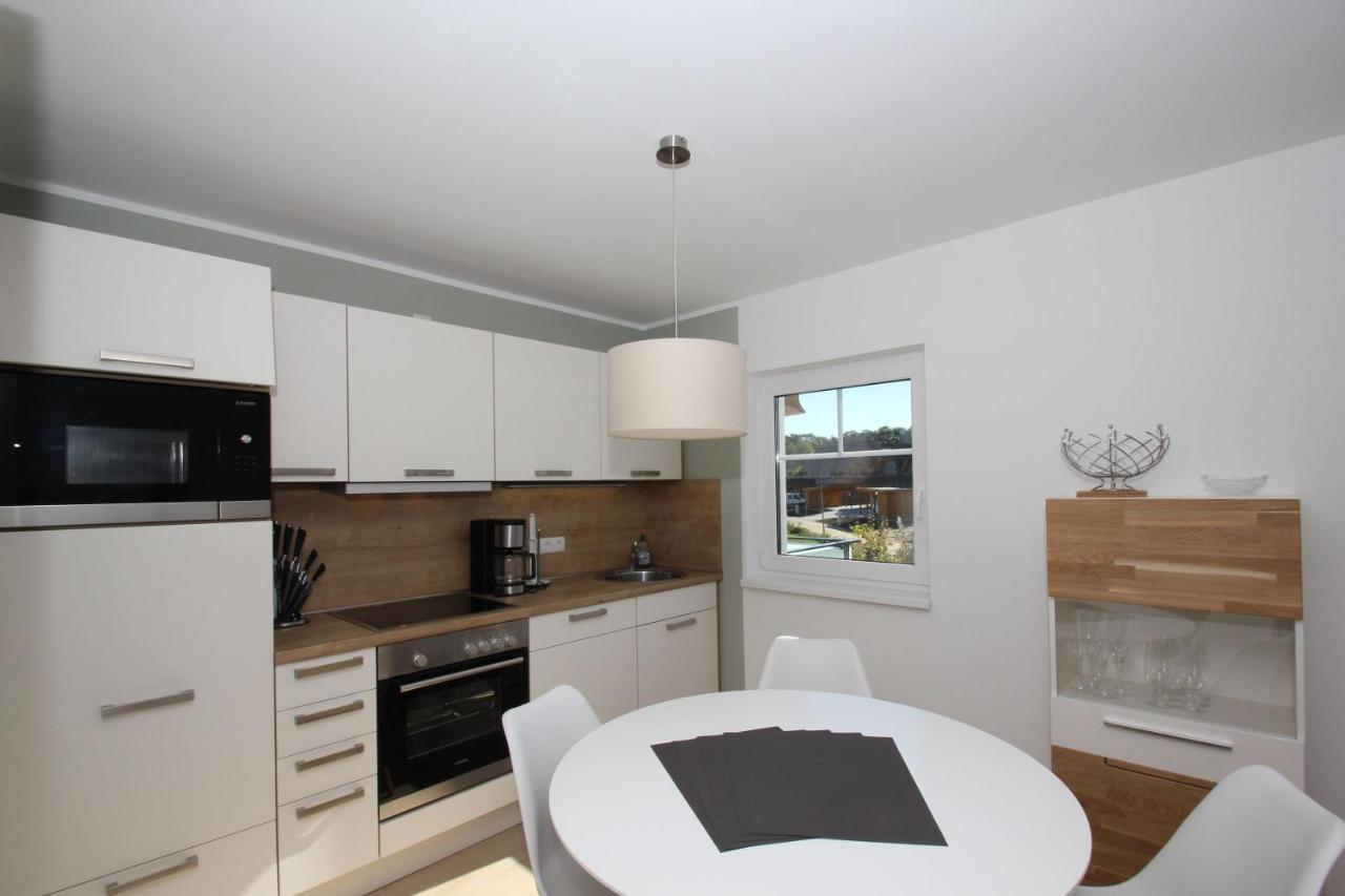 Strandnahe Fewo Mit Balkon, Gratis Nutzung Vom Ahoi Erlebnisbad Und Sauna In Sellin - Rex Rugia Fewo 13-7 로베 외부 사진
